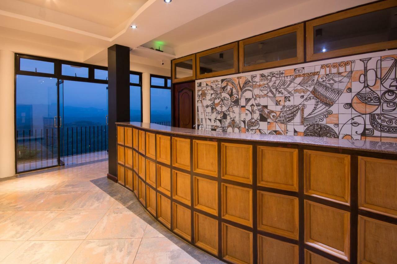 Ceyloni Panorama Resort Kandy Exterior foto