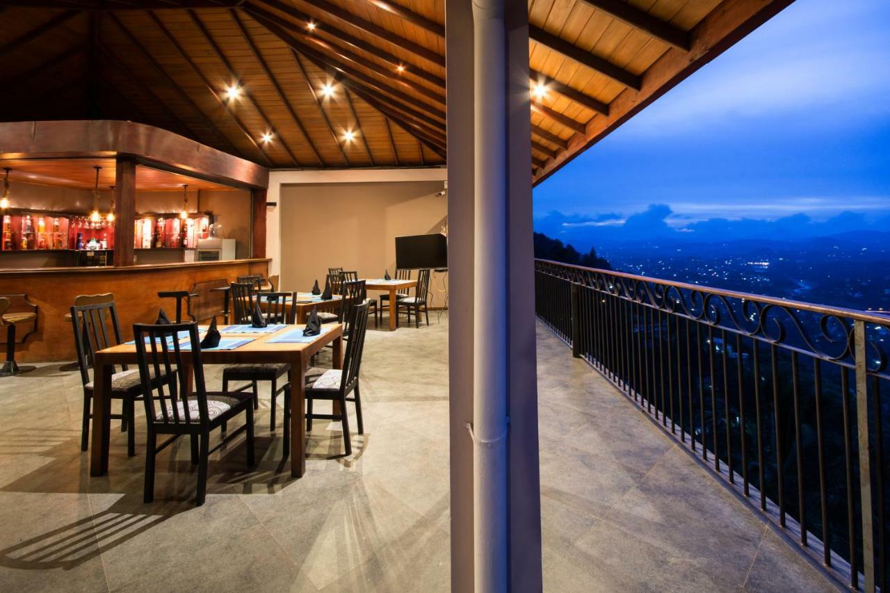 Ceyloni Panorama Resort Kandy Exterior foto