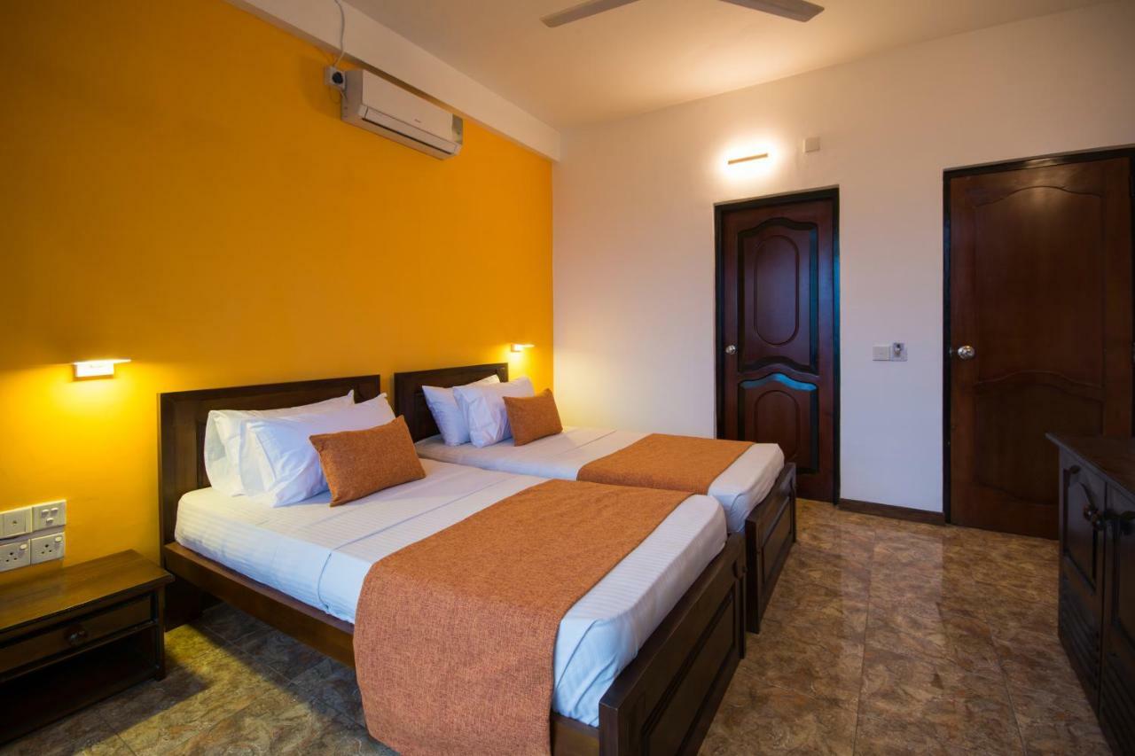 Ceyloni Panorama Resort Kandy Exterior foto